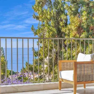 Polo 5e Jacaranda Marbella
